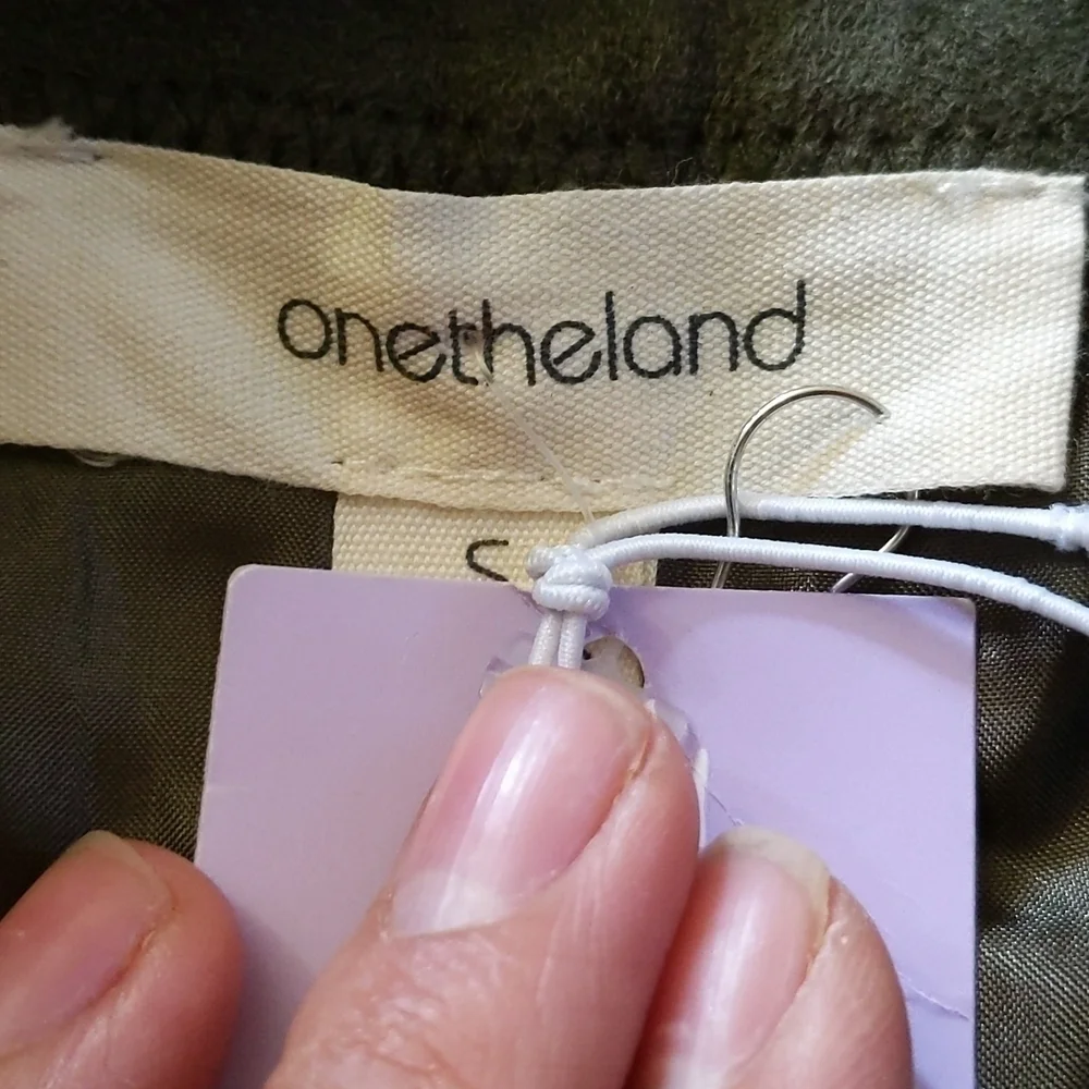 New with Tags Onetheland Olive Green Faux Suede Scalloped Skirt Size Small